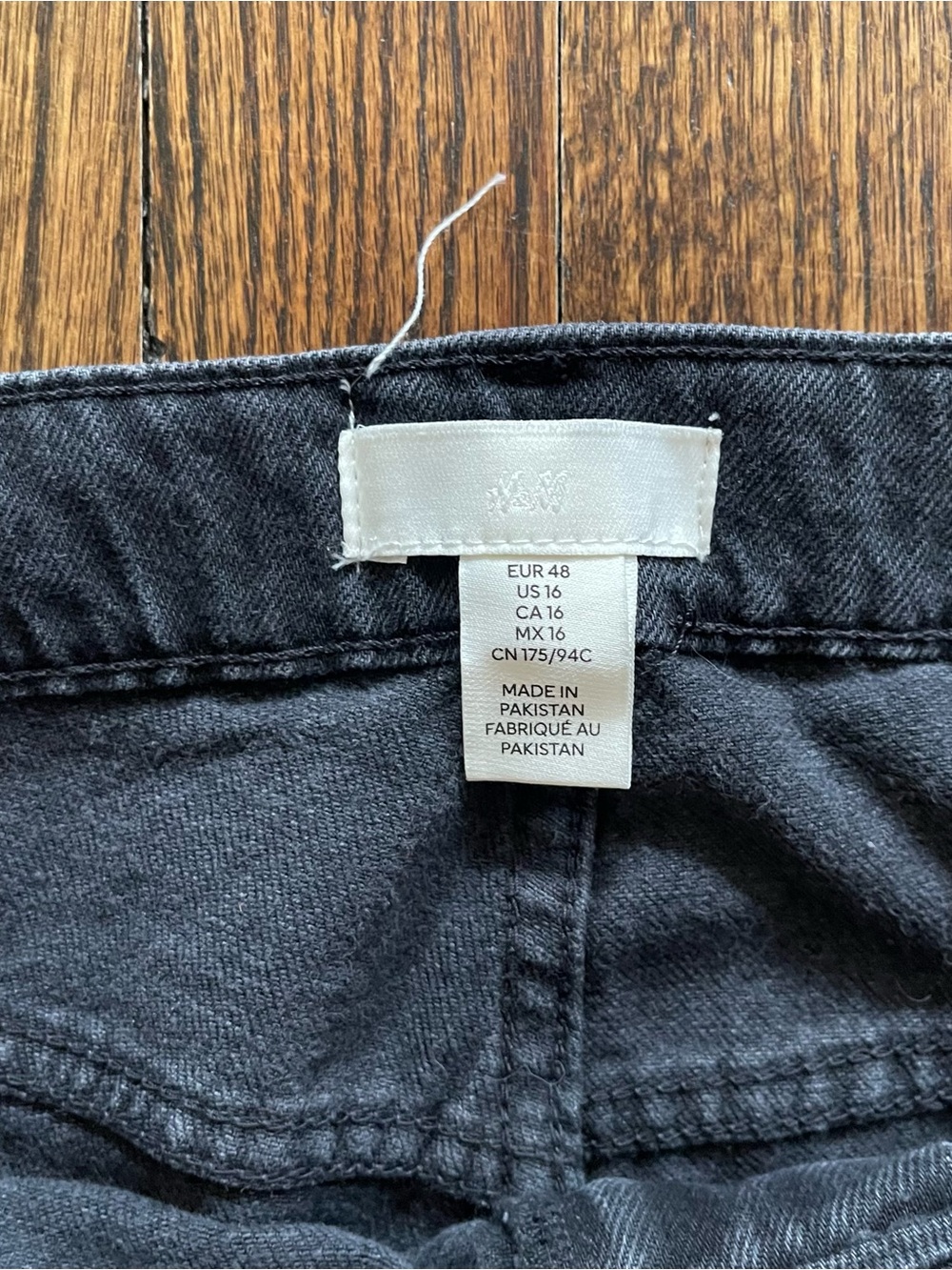 Black High-Rise Denim Women’s Shorts - Picture 5 of 5
